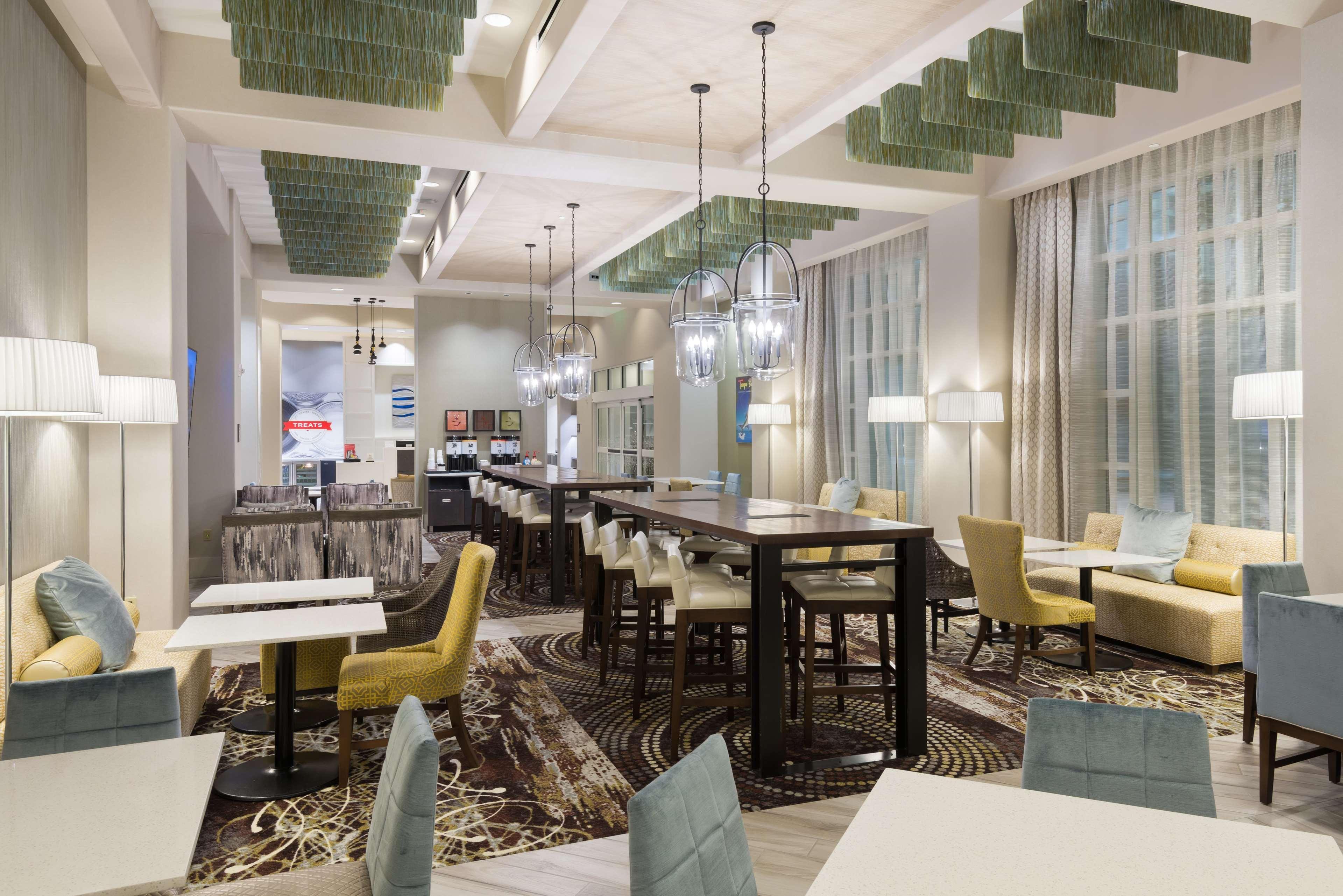 Hampton Inn & Suites Tampa Airport Avion Park Westshore Экстерьер фото