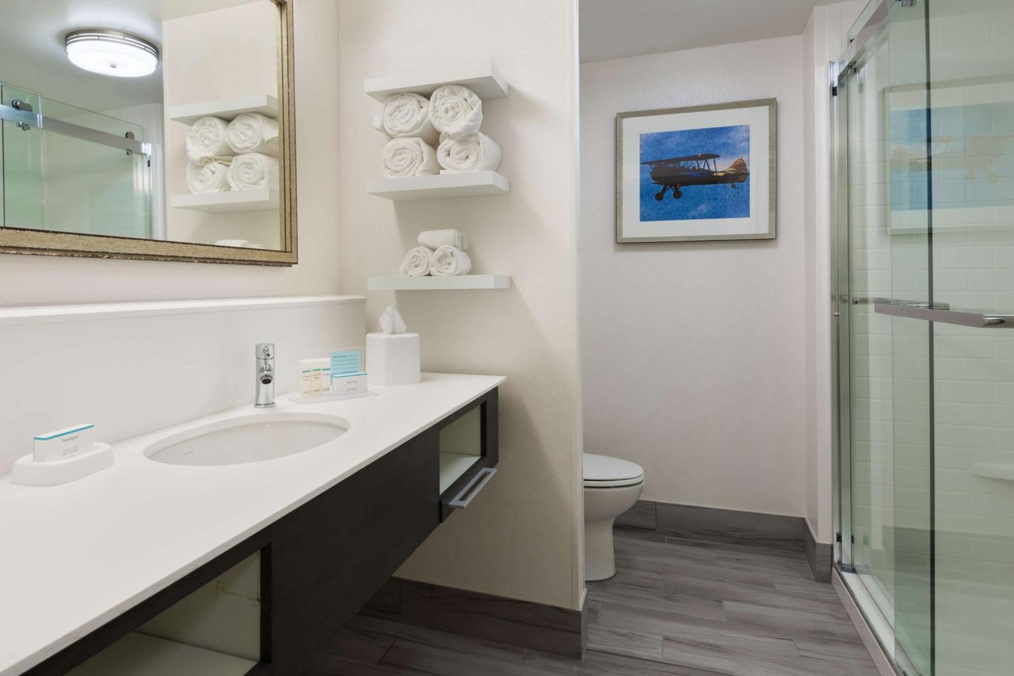 Hampton Inn & Suites Tampa Airport Avion Park Westshore Экстерьер фото