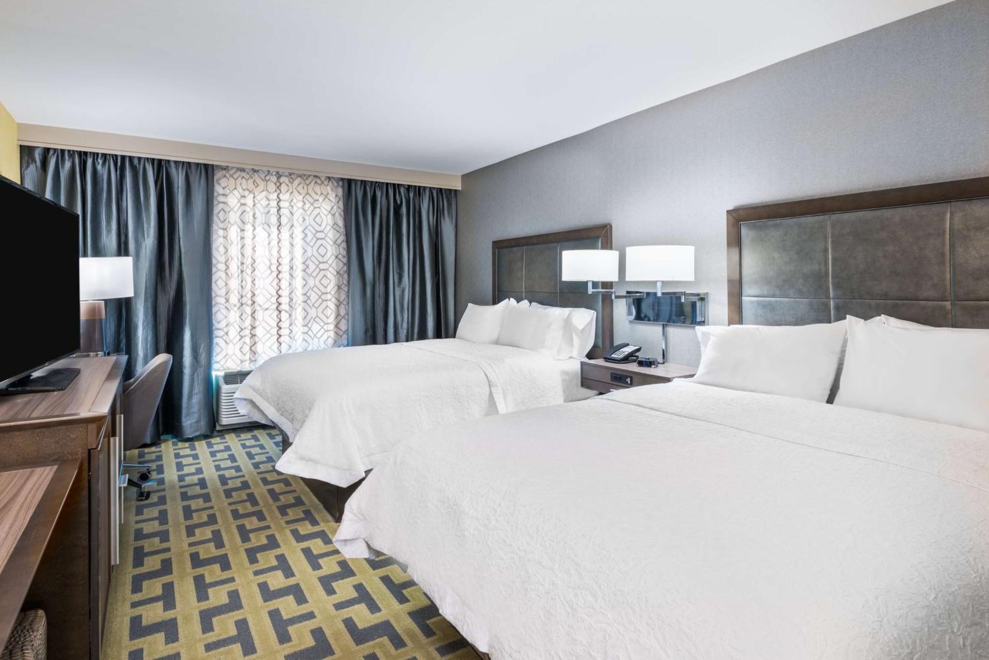 Hampton Inn & Suites Tampa Airport Avion Park Westshore Экстерьер фото