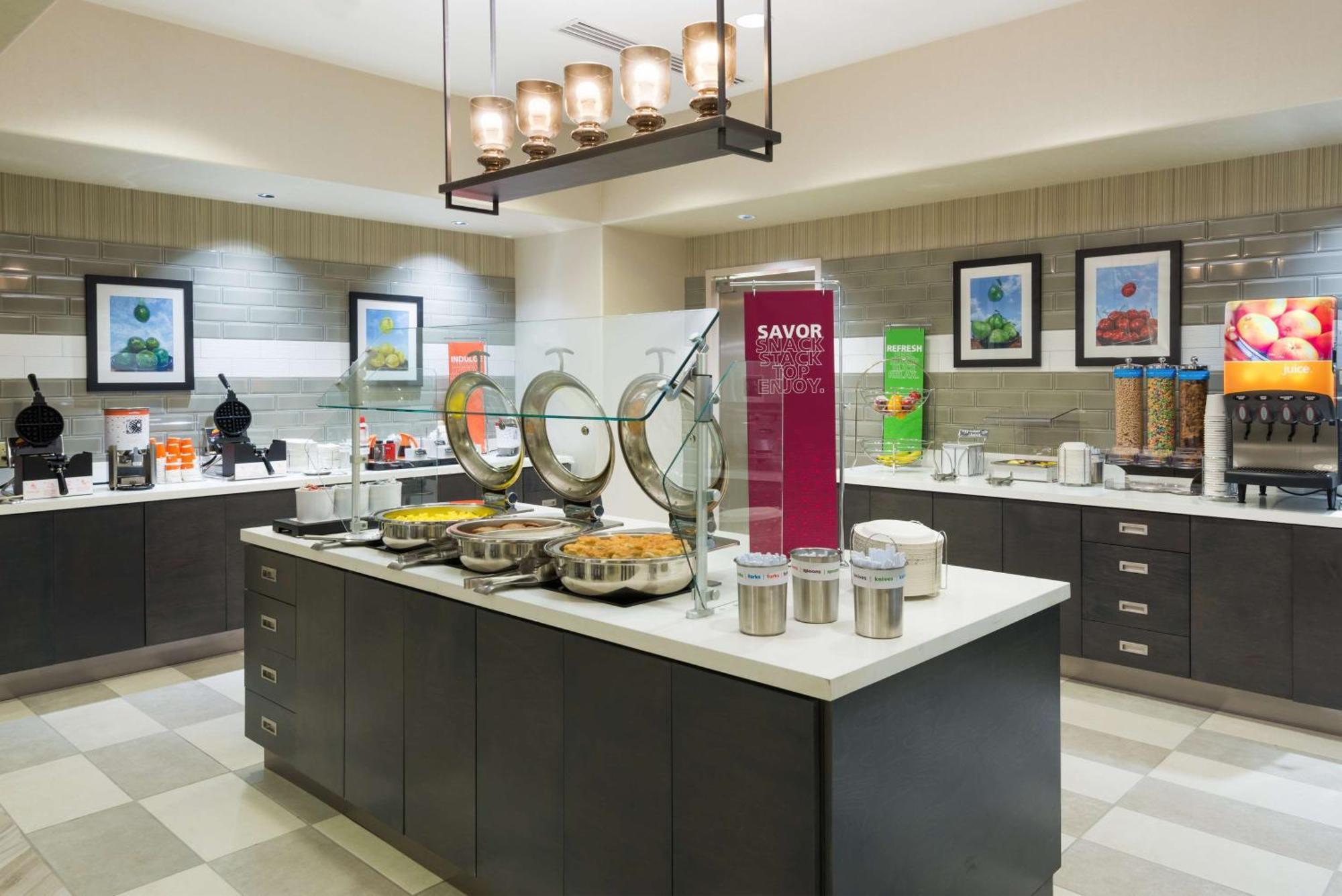Hampton Inn & Suites Tampa Airport Avion Park Westshore Экстерьер фото